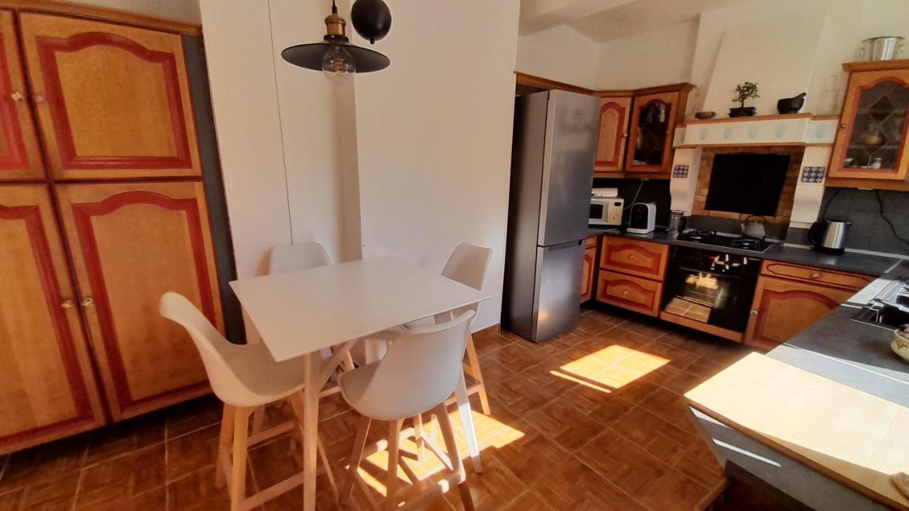 Apartamento Chez Thomas Sézanne Exterior foto