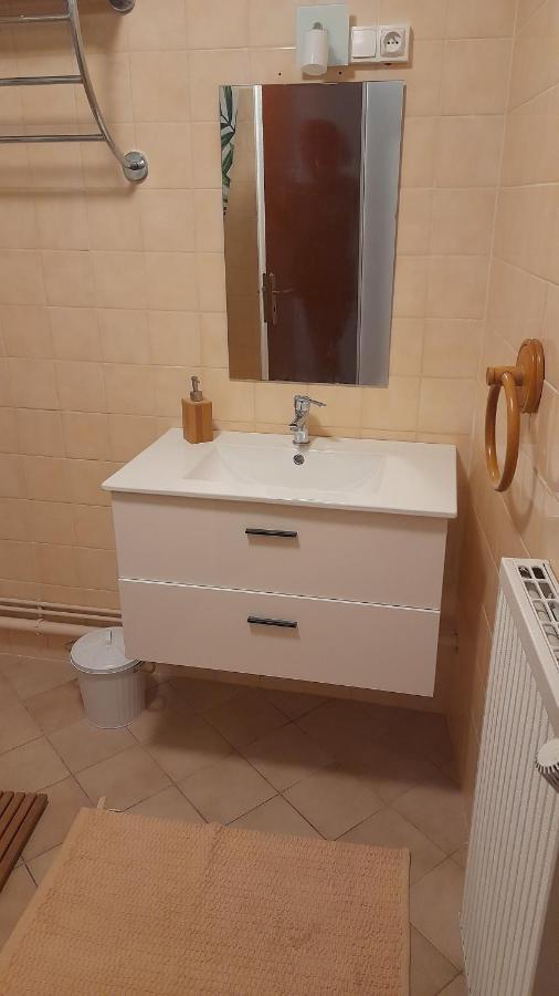 Apartamento Chez Thomas Sézanne Exterior foto