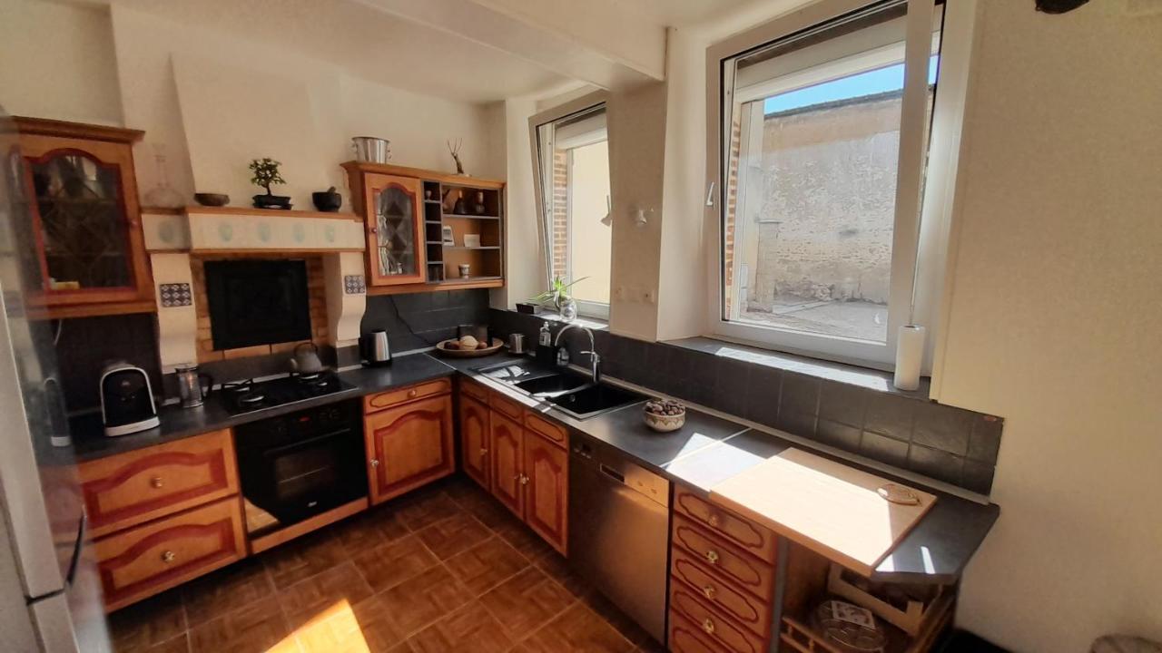 Apartamento Chez Thomas Sézanne Exterior foto